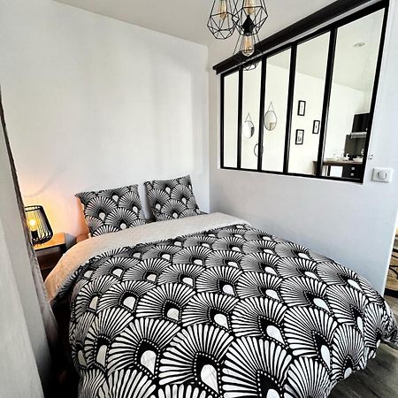 Joli Appartement Avec Parking La Rochelle  Exteriör bild